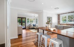 26 Woolley Close, Thornton, NSW 2322