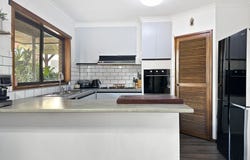 11 Fuller Street, Maryborough, Vic 3465