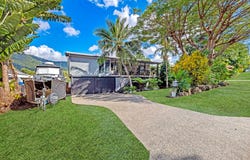 30 Sandpiper Crescent, Jubilee Pocket, Qld 4802
