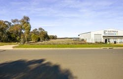 11 Ceres Drive, Thurgoona, NSW 2640