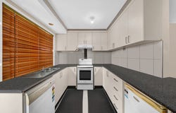 23 Strathallen Drive, Boronia Heights, Qld 4124