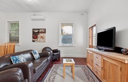1 & 2/5 Railway Terrace, Victor Harbor, SA 5211