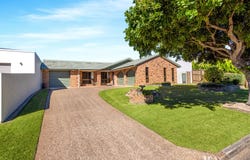 16 Oak Court, Minyama, Qld 4575