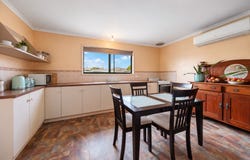 18 Lakin Crescent, Tumby Bay, SA 5605
