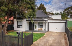 32 Bishops Avenue, Alberton, SA 5014