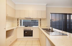 5 Corang Way, Kelso, Qld 4815