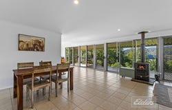 8 Thompson Road, Ross Creek, Qld 4570