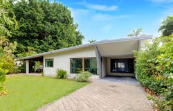 50 Marine Parade, Newell, Qld 4873