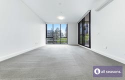 B404/13 Verona Drive, Wentworth Point, NSW 2127