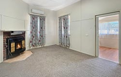 27 Gladstone Street, Jennings, NSW 4383