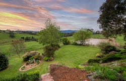 45 Connors Lane, Seville, Vic 3139