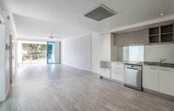206/30-32 Paradise Island, Surfers Paradise, Qld 4217