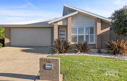 1A Pooginook Place, Bourkelands, NSW 2650
