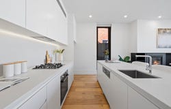 22 Gladstone Street, Windsor, Vic 3181