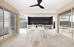 23 Bowley Street, Pacific Pines, Qld 4211