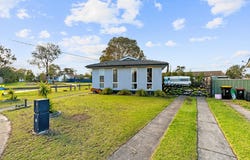 4 Graves Court, Heyfield, Vic 3858