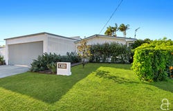 29 Saleng Crescent, Warana, Qld 4575