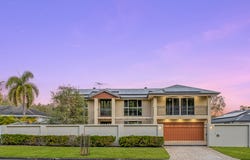 18 Westlake Drive, Mount Ommaney, Qld 4074