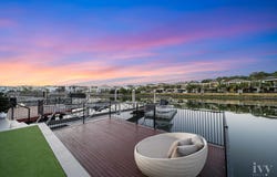 24 Northwater Drive, Hope Island, Qld 4212