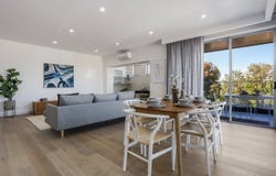 1/520 Melton Highway, Sydenham, Vic 3037