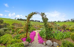 8 Moyes Court, Neerim South, Vic 3831