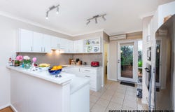2/14 Moran Street, Beaconsfield, WA 6162