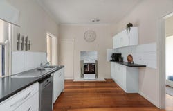 4 Broad Court, Kangaroo Flat, Vic 3555
