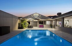 17 Edgewater Road, Safety Bay, WA 6169