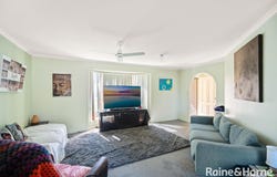 25 Chancellor Drive, Urraween, Qld 4655