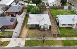 17  Kenneth St, Braybrook, Vic 3019