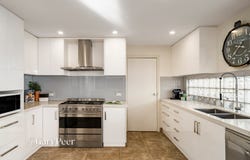 36 Fitzgibbon Crescent, Caulfield North, Vic 3161