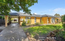 40 Bugendore Street, Maida Vale, WA 6057