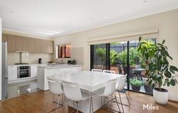 1/5 Ruthven Street, Rosanna, Vic 3084