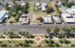 59 Peak Downs St, Capella, Qld 4723