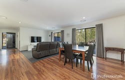 5 Normanby Place, Hamilton, Vic 3300