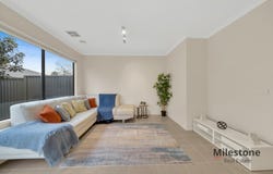 22 Canmore Street, Cranbourne East, Vic 3977