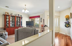 16 Frampton Crescent, Canning Vale, WA 6155