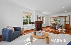 14 St Andrews Way, West Lakes, SA 5021