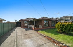 24 Ruth Street, St Albans, Vic 3021