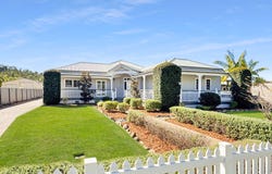 20 Beames Crescent, Cannon Valley, Qld 4800