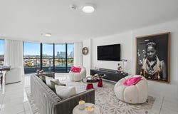 50/5 Admiralty Drive, Paradise Waters, Qld 4217