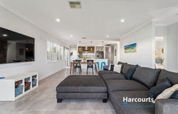 4 Welford Way, Success, WA 6164