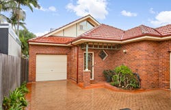 2/119 Kemp Street, Hamilton South, NSW 2303