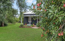 33 Kennas Lane, Glenormiston South, Vic 3265