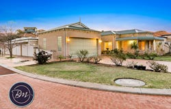 2 Marmand Court, Coogee, WA 6166