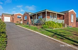 1/37 Thorne Street, Upper Burnie, Tas 7320