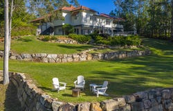 82 Airlie Road, Pullenvale, Qld 4069