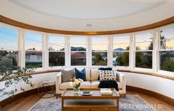 1 Lissadell Court, New Town, Tas 7008
