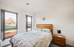 68 Eltham Parade, Manor Lakes, Vic 3024