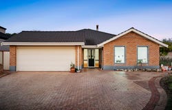 8 Luxor Place, Currambine, WA 6028